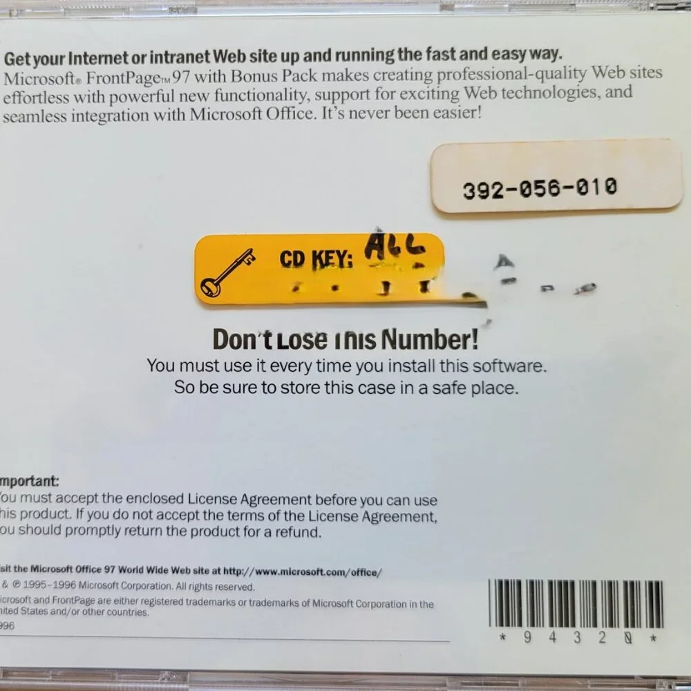 Vintage CD - Microsoft FrontPage 97 for Windows 95 with Bonus Pack